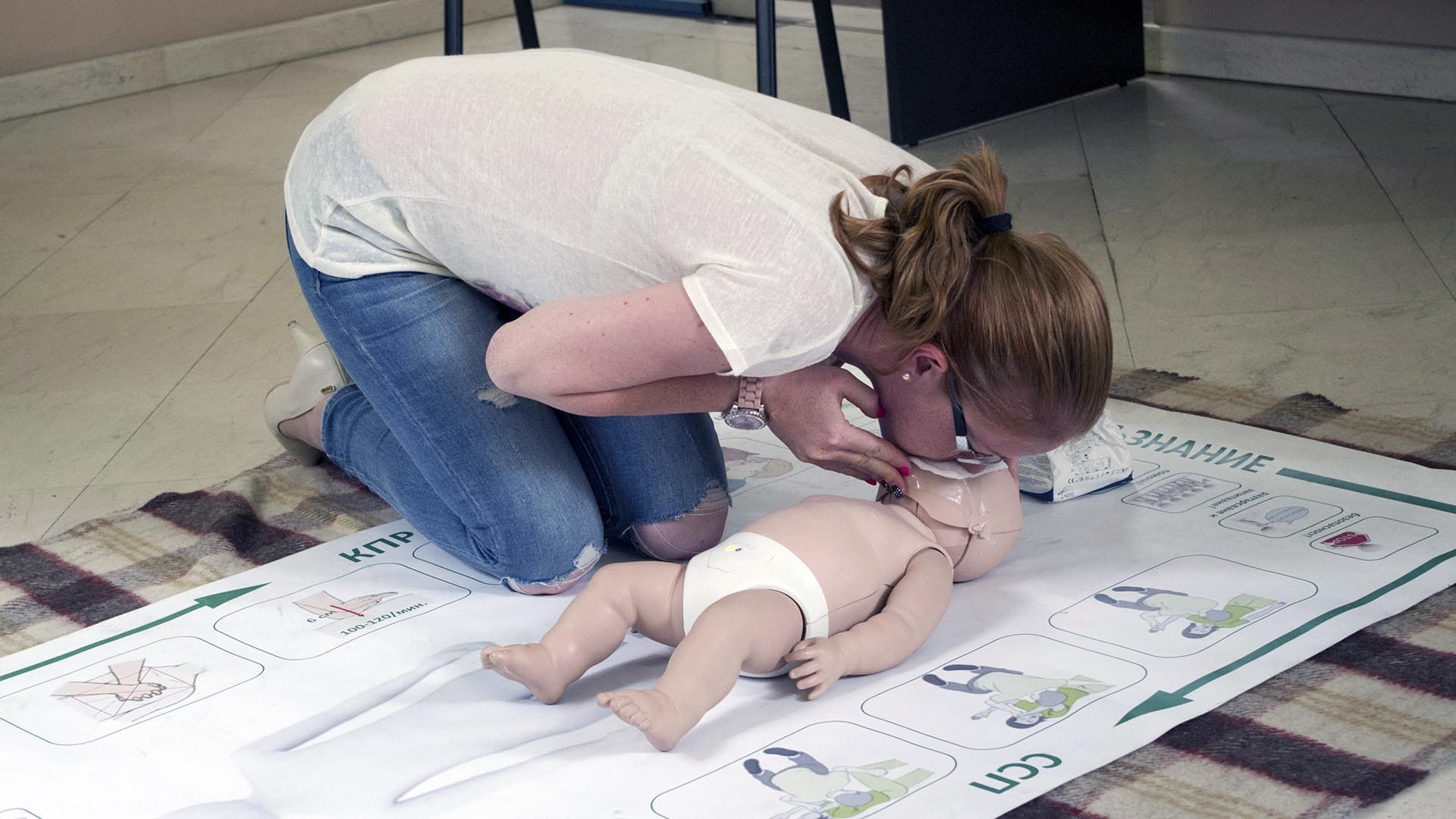 Курс по първа помощ на бебета и деца
